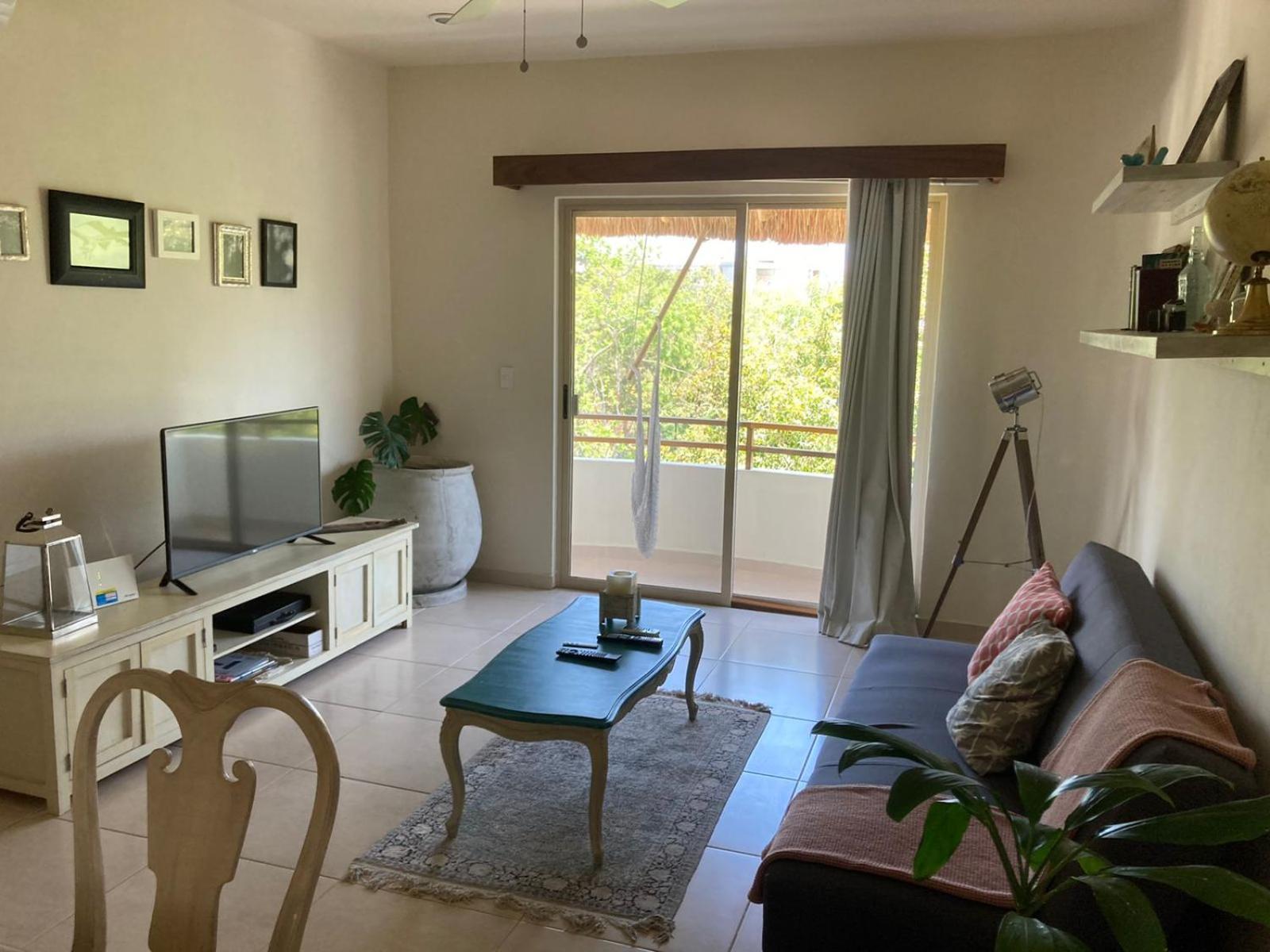 Appartement Penthouse With Private Rooftop Terrace, Hot Tub, And Community Pool